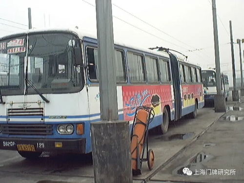 车影行踪丨特刊 电车节里，再度审视身边的无轨电车